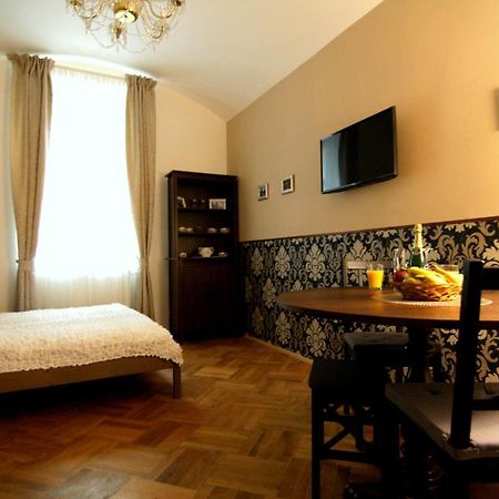 Apartamento Allstar Vinohrady Ateliers Praga Exterior foto