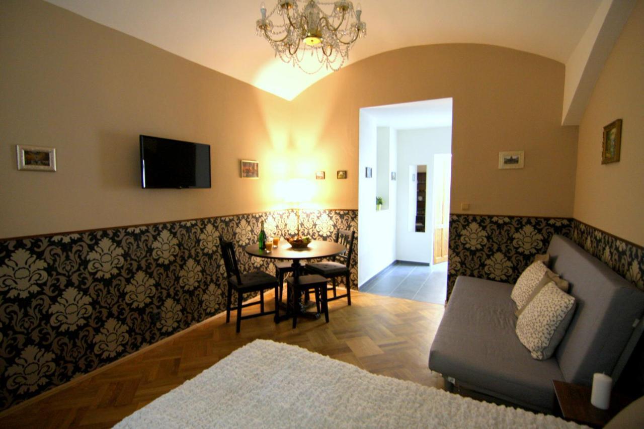 Apartamento Allstar Vinohrady Ateliers Praga Exterior foto